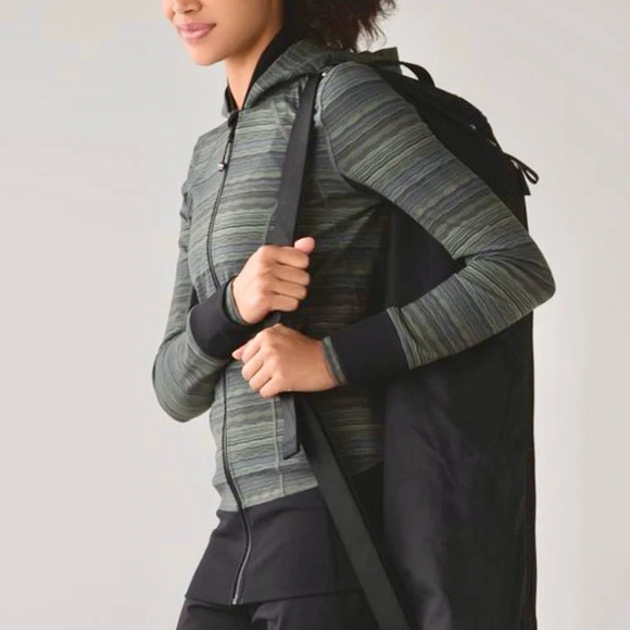 Lululemon Daily Practice Jacket w/ Hood Space Dye Twist Green & Black Size 6 - Picture 2 of 6